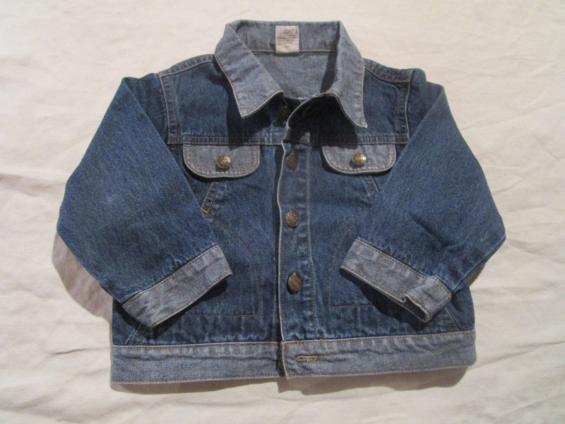 Veste en jean courte 2 ans