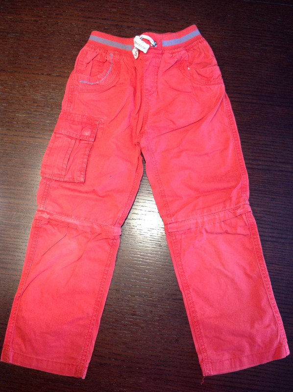 Pantalon rouge 2 en 1  1