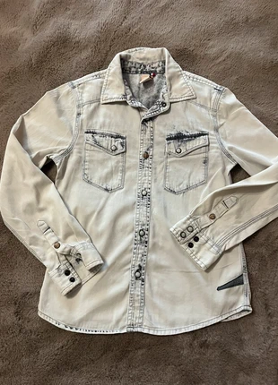 Chemise jean gris Japan Rags 10 ans garçon, merk: Japan Rags, staat: Heel goed, maat: 10 jaar / 140 cm, € 5,00, € 5,95 inclusief Kopersbescherming