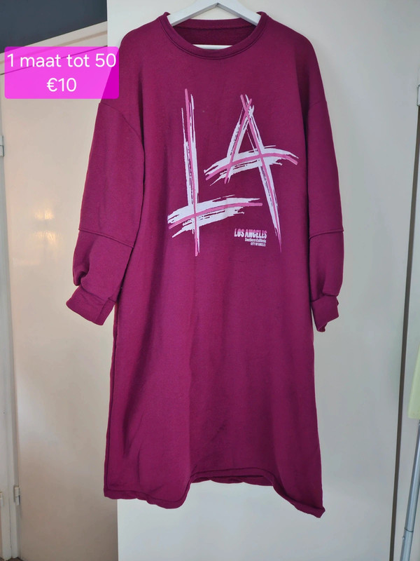 Lange sweater jurk donker roze 1 maat tot 50