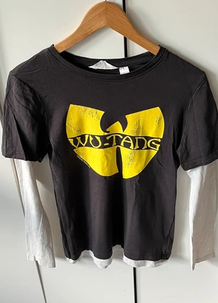 Shirt H&M Wutang, merk: H&M, staat: Heel goed, maat: 11 jaar / 146 cm, € 3,00, € 3,85 inclusief Kopersbescherming