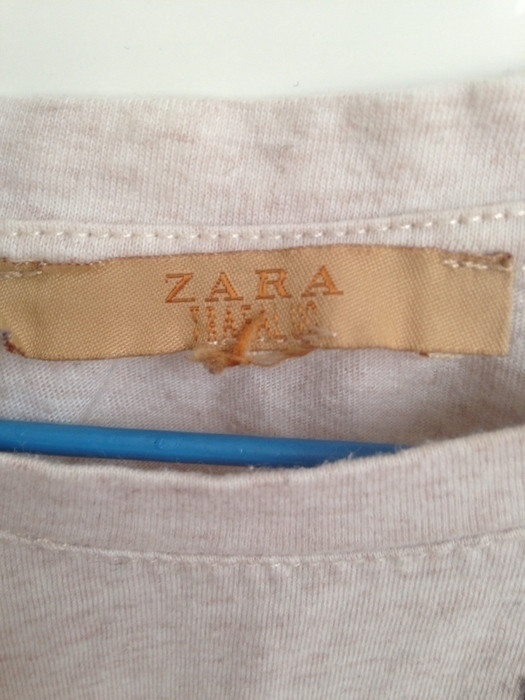 T-shirt Zara sans manche 2