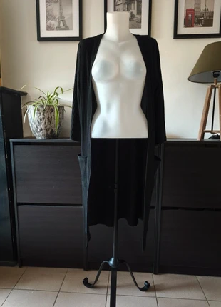 Cardigan long noir à poches, marque: ESTVL, état: Très bon état, taille: L / 40 / 12, 10,00 €, 11,20 € Protection acheteurs incluse