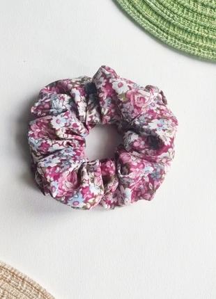 Chouchou scrunchie mousseline fleuri été, marque: Creatrice, état: Neuf sans étiquette, 2,00 €, 2,80 € Protection acheteurs incluse