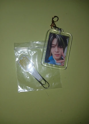 Yuta Nakamoto NCT Keychain e lightstick, marca: COQUETTE, estado: Muito bom, €2.00, €2.80 inclui Proteção do Comprador