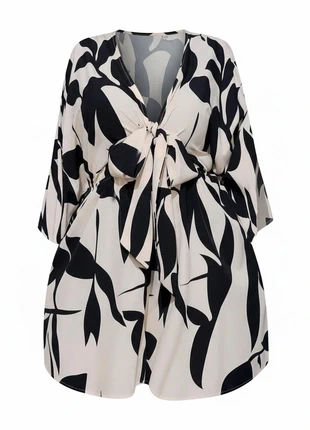 Combinaison short Grande Taille 56 – Imprimé Géométrique Noir & Blanc avec Ceinture à Nouer, marca: Mylène, estado: Novo sem etiquetas, tamanho: 8XL / 56 / 28, €19.60, €21.28 inclui Proteção do Comprador Pro