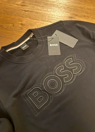 BOSS Sweatshirt – Schwarz mit Logo-Details 🖤, merk: Boss, staat: Nieuw met prijskaartje, maat: S, € 39,99, € 42,69 inclusief Kopersbescherming