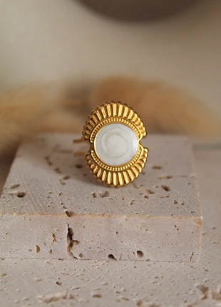 Bague en acier inoxydable doré - Ajustable, marque: Boutique indépendante, état: Très bon état, taille: Ajustable, 10,00 €, 11,20 € Protection acheteurs (Pro) incluse