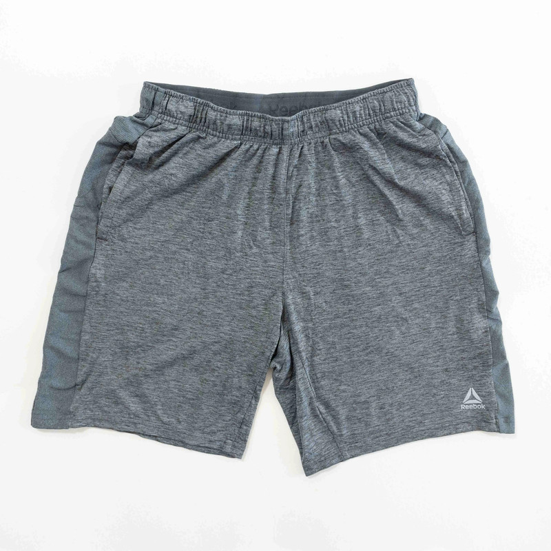 Reebok 8 Short Grey Mens Medium Vinted