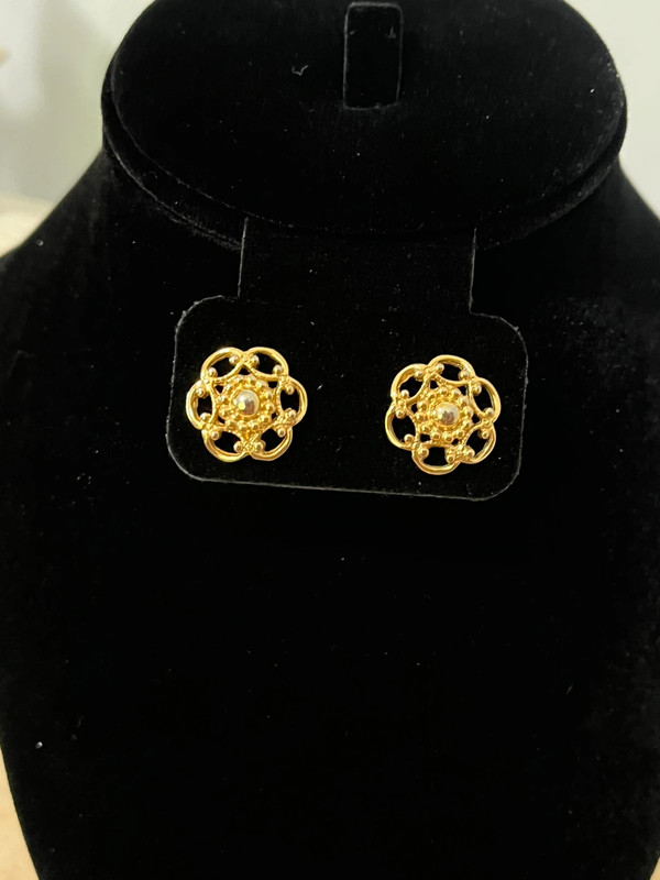 Sarah Coventry earrings 2