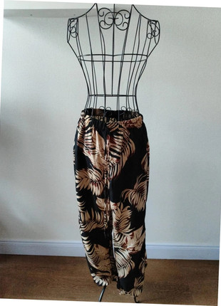 Pantalon fluide taille L, estado: Novo sem etiquetas, tamanho: L / 40 / 12, €4.90, €5.85 inclui Proteção do Comprador