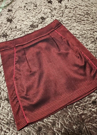 Mini-jupe bordeaux T.34, marca: KOOKAÏ, estado: Muito bom, tamanho: XS / 34 / 6, €6.00, €7.00 inclui Proteção do Comprador