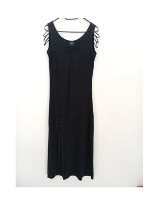 Robe sans manches "Aryäa", marque: Toonzshop, état: Très bon état, taille: L / 40 / 12, 35,00 €, 37,45 € Protection acheteurs incluse