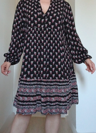 Only carmakoma mooie zwarte jurk met roze bloemen print, brand: ONLY Carmakoma, condizioni: Ottime, taglia: XL / IT 46 / EU 42, €3.00, €3.85 include la Protezione acquisti