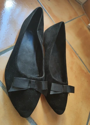 Ballerine scarpe basse donna ragazza in velluto nero fiocco nere 38 Benetton, marca: United Colors of Benetton, estado: Novo sem etiquetas, tamanho: 38, €12.00, €13.30 inclui Proteção do Comprador