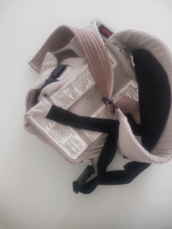 Porte Bebe Beige Avec Sangle Et Protege Pour L Epaule Vinted