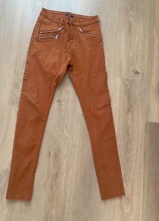Pantalon slip camel femme taille 36, marke: Kiabi, zustand: Sehr gut, größe: S / 36 / 8, 6,00 €, 7,00 € inklusive Vinted-Käuferschutz