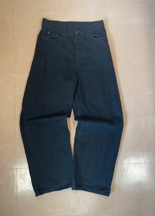 Pantalon Weekday Astro jean 28/32, marque: Weekday, état: Très bon état, taille: W28 | FR 38, 35,00 €, 37,45 € Protection acheteurs incluse