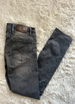 Jeans homme Jack&Jones taille 38 gris, merk: Jack & Jones, staat: Heel goed, maat: W29 | FR 38, € 8,00, € 9,10 inclusief Kopersbescherming