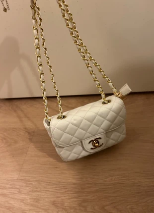 Sac à main blanc, brand: sans marque, condizioni: Nuovo senza cartellino, €45.00, €47.95 include la Protezione acquisti