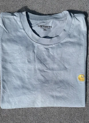 T-shirt Carhartt XS | Bleu ciel blanc, merk: Carhartt, staat: Heel goed, maat: XS, € 14,50, € 15,93 inclusief Kopersbescherming