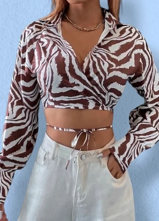 Cache-cœur court zèbre marron/blanc à lacets T. S (36) Neuf - Shein, brand: Shein, condition: New without tags, size: S / 36 / 8, €4.00, €4.90 includes Buyer Protection