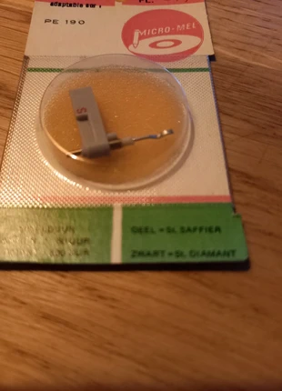 Pe190 pick up naald, merk: micromel, staat: Nieuw met prijskaartje, € 10,00, € 11,20 inclusief Kopersbescherming