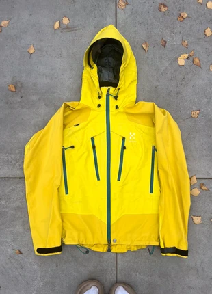 Veste Haglöfs Spitz GTX pro gore-tex 3L jaune | S femme, merk: Haglöfs, staat: Heel goed, maat: S / 36 / 8, € 120,00, € 126,70 inclusief Kopersbescherming