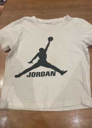 Teeshirt manches courtes Jordan 4 ans, brand: Jordan, condition: Very good, size: 4 years / 104 cm, €3.00, €3.85 includes Buyer Protection