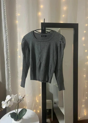 Pull léger avec épaulette, brand: G&L, condizioni: Ottime, taglia: XS / IT 38 / EU 34, €2.50, €3.33 include la Protezione acquisti