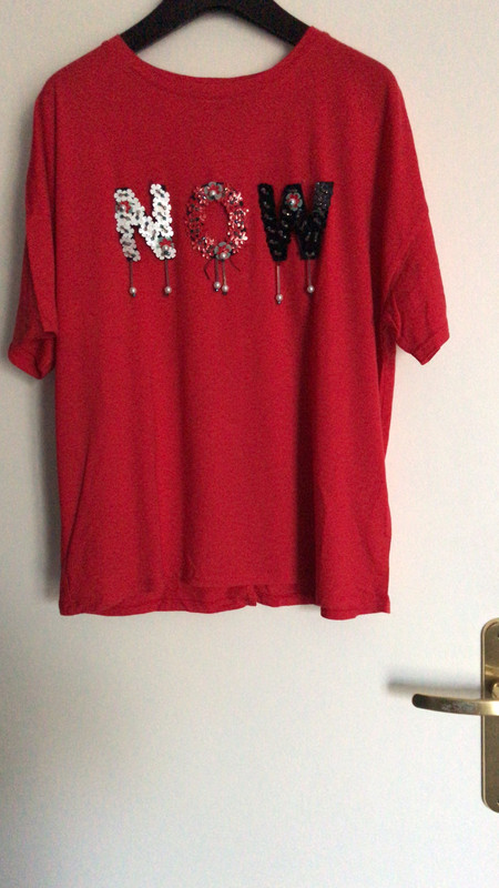 T-shirt rouge  3