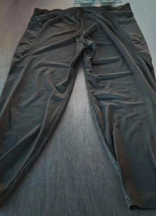 Femme : Pantalon de sport noir élastique- Marque Shein – Taille XXL, merk: Shein, staat: Heel goed, maat: XXL / 44 / 16, € 4,00, € 4,90 inclusief Kopersbescherming