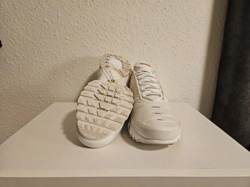 Nike Air Max Plus TN Supreme White 44.5 Limited Edition Vinted