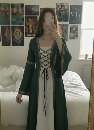 Robe Médiévale Verte Longue – Élégante / Renaissance / Fantasy / Historique, marque: Atelier Ysée, état: Très bon état, taille: M / 38 / 10, 79,99 €, 84,69 € Protection acheteurs (Pro) incluse