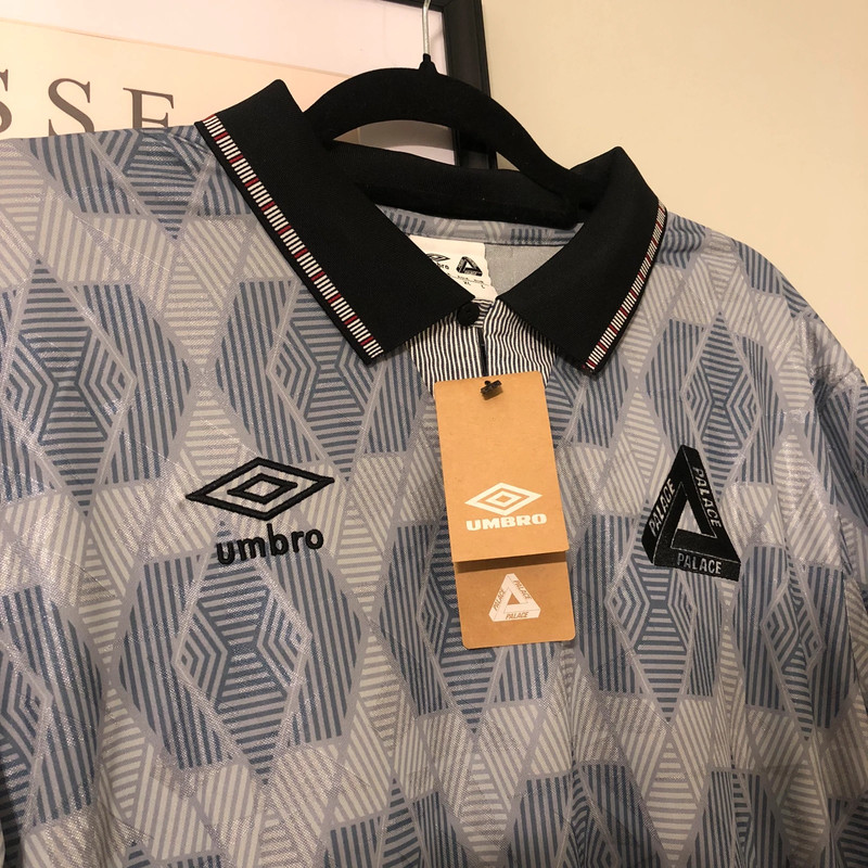 Palace Umbro Classic Jersey Flint Stone Large T Shirt Top Deadstock