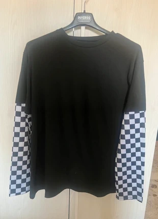 maglietta a maniche lunghe oversize Shein, brand: Shein, condizioni: Ottime, taglia: XS / IT 38 / EU 34, €2.00, €2.80 include la Protezione acquisti