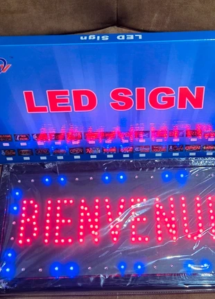 Panneaux lumineux, enseigne, marque: Lumineux, état: Neuf avec étiquette, 9,00 €, 10,15 € Protection acheteurs incluse