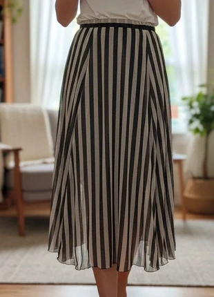 Gonna a Righe Longuette Svasata Elegante, marque: Benetton, état: Très bon état, taille: L / 40 / 12, 7,00 €, 8,05 € Protection acheteurs incluse