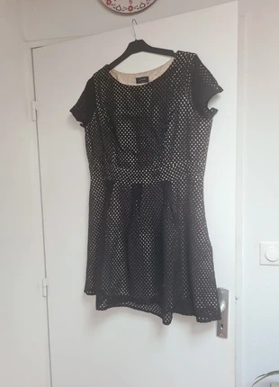 Robe habillée, marque: Yessica, état: Très bon état, taille: 5XL / 50 / 22, 3,00 €, 3,85 € Protection acheteurs incluse