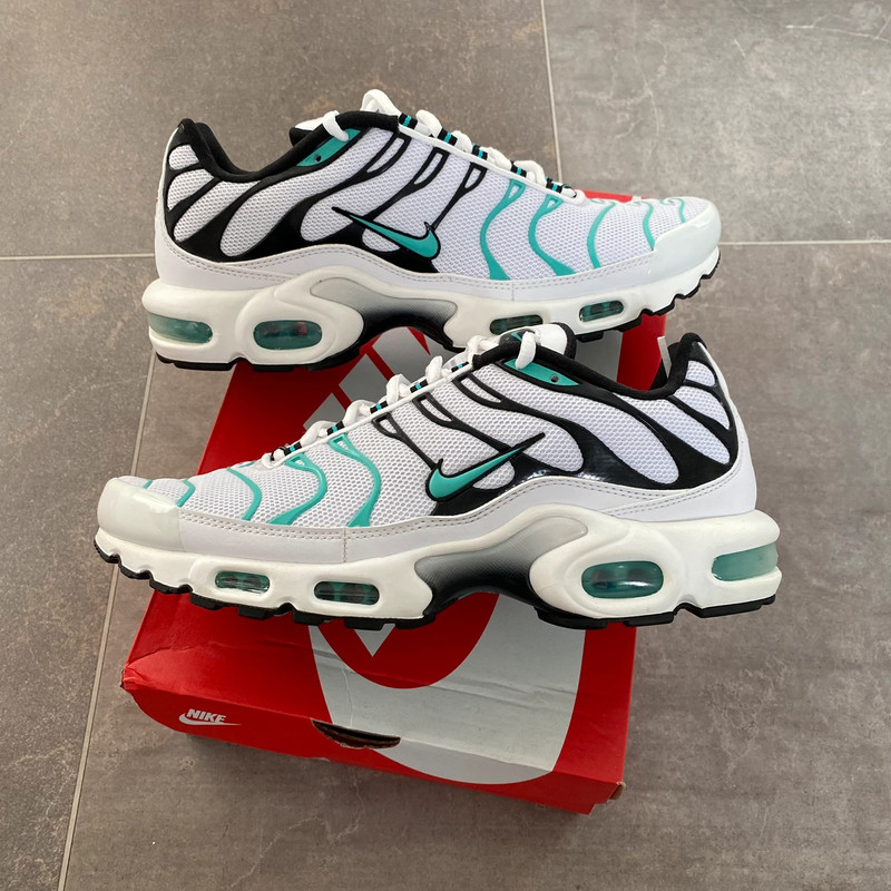 Nike Air Max TN Tuned Tiffany 2.0 Teal UK 8.5 New Vinted