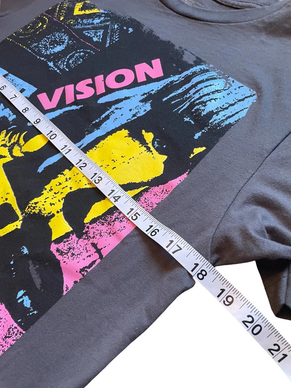 Vision Street Wear shirt vintage Y2K Medium New! Rare! Girl Logo Grey Pink Blue 5