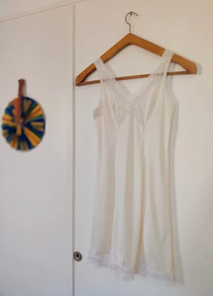 Nuisette Vintage Taille S, marke: Vintage Dressing, zustand: Sehr gut, größe: S / 36 / 8, 17,00 €, 18,55 € inklusive Vinted-Käuferschutz