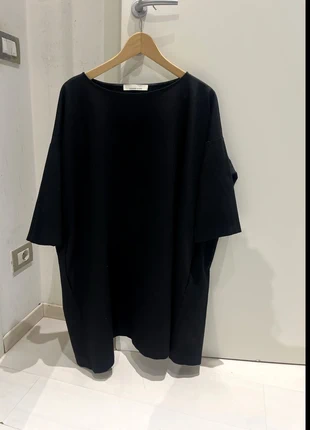 Maglia oversize Liviana Conti nera, marque: Liviana Conti, état: Très bon état, taille: L / 40 / 12, 55,00 €, 58,45 € Protection acheteurs incluse