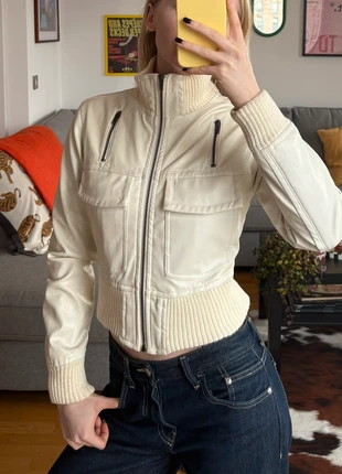 Vintage faux leather Y2K pocket detail funnel neck style zip up cream jacket, brand: Unbranded, condition: Very good, size: S / UK 8-10, £42.00, £44.80 includes Buyer Protection