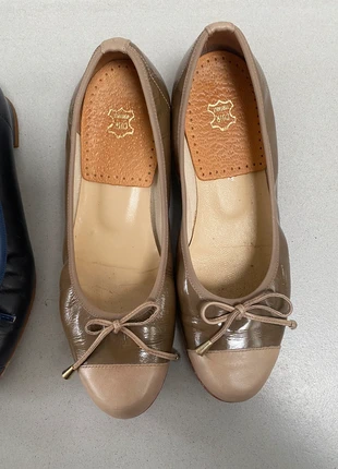 Ballerine beige avec noeud et talon , marca: Vintage, estado: Bom, tamanho: 37, €16.00, €17.50 inclui Proteção do Comprador