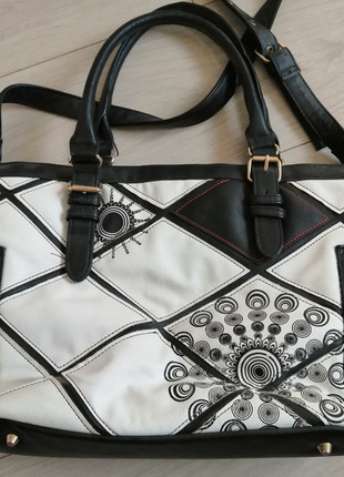 Sac desigual noire et blanc Vinted