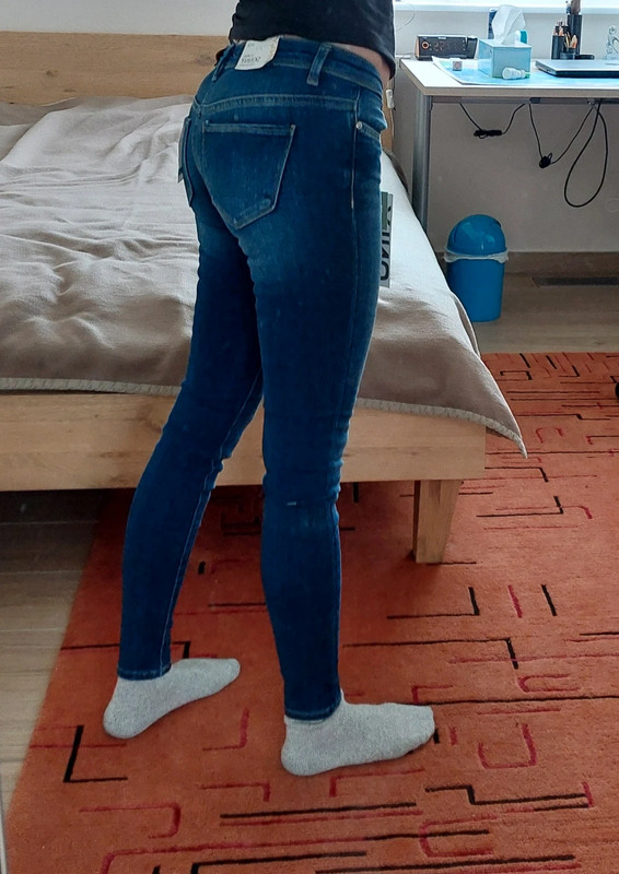 Skinny jeans ONLY 4