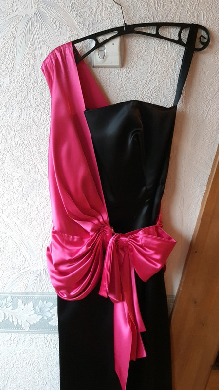 Parisian discount robe satin