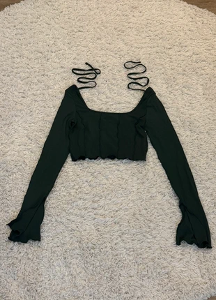 Long sleeved crop top, merk: Shein, staat: Heel goed, maat: S / 36 / 8, € 3,00, € 3,85 inclusief Kopersbescherming