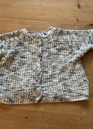 Vestje Zara maat 68 blauw gemêleerd, marque: Zara, état: Très bon état, taille: 6-9 mois / 68 cm, 2,50 €, 3,33 € Protection acheteurs incluse